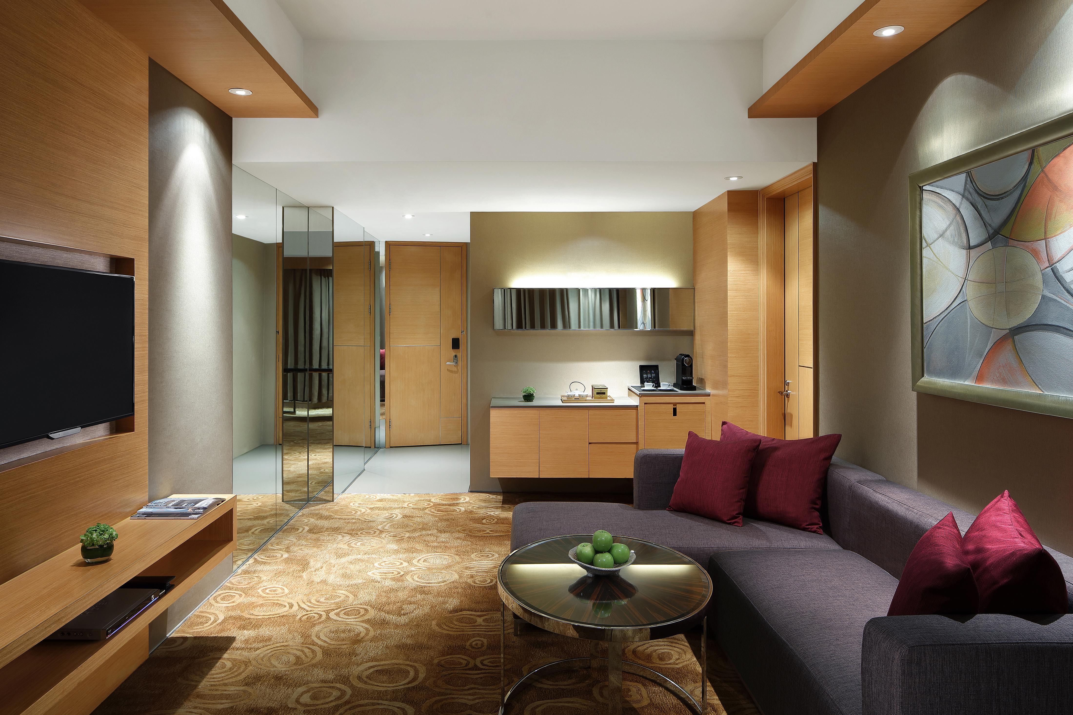 New World Wuhan Hotel Bagian luar foto